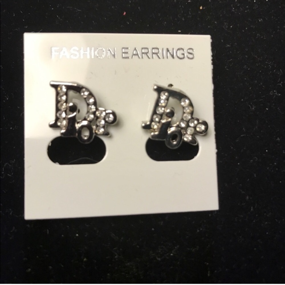Earrings🔴